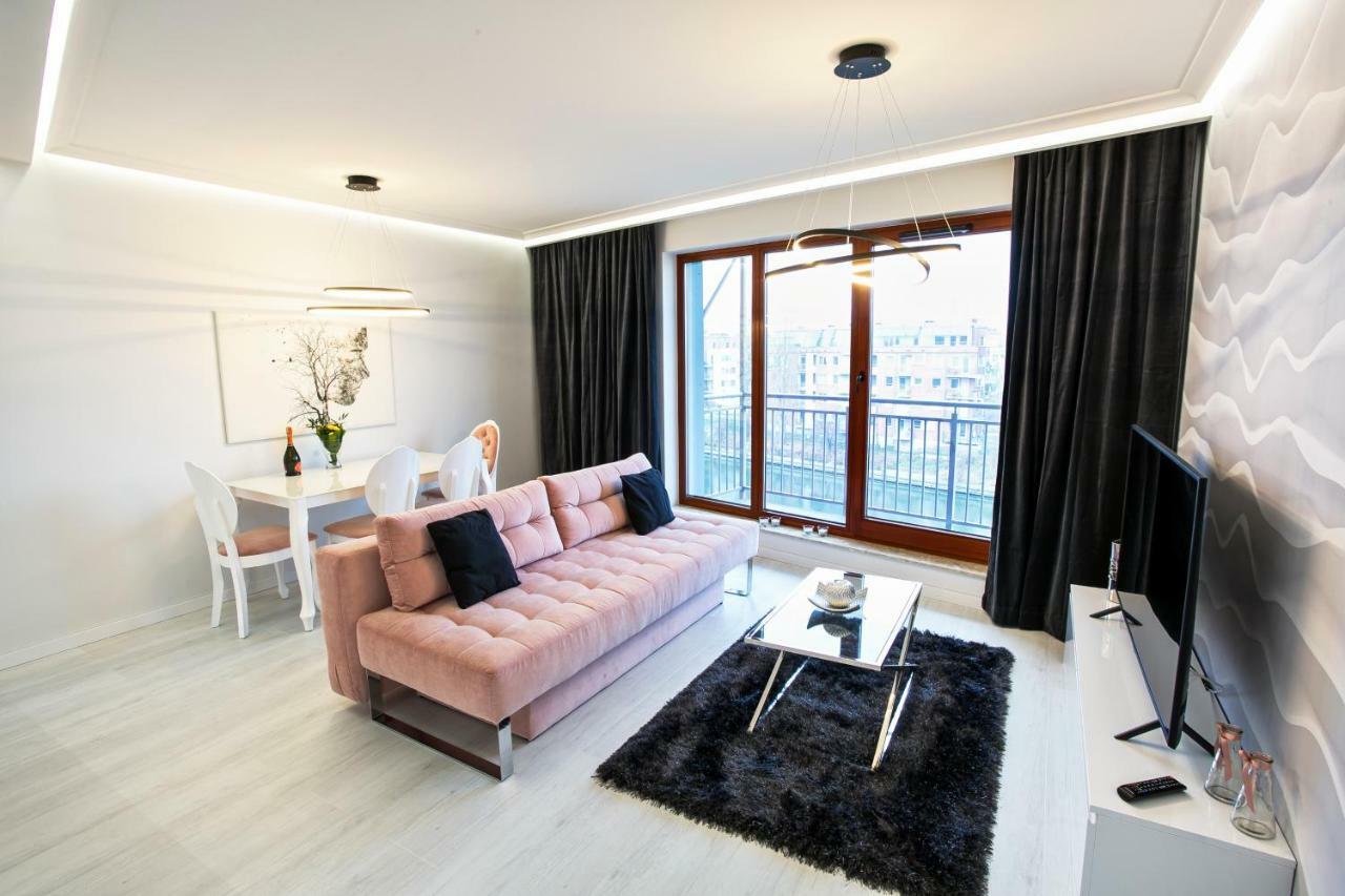 Apartament Z Basenem I Widokiem Na Motlawe 格但斯克 外观 照片